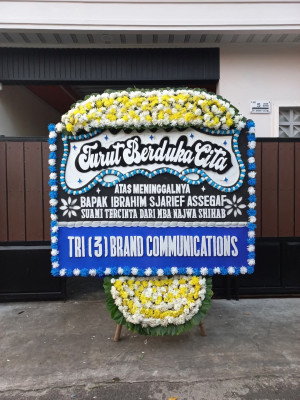 Papan Bunga Duka di Sardonoharjo